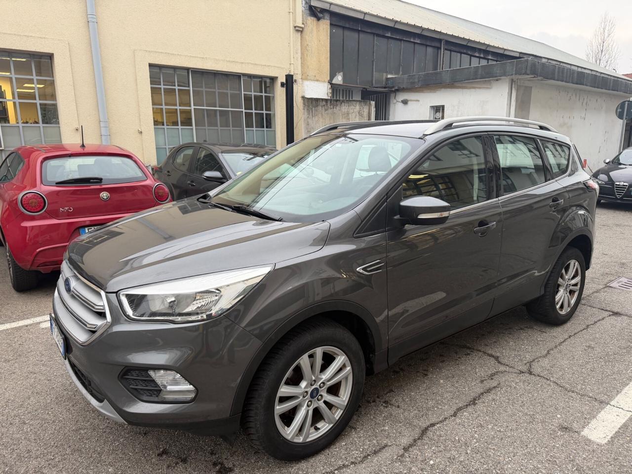 Ford Kuga 1.5 EcoBoost 120 CV S&S 2WD Titanium