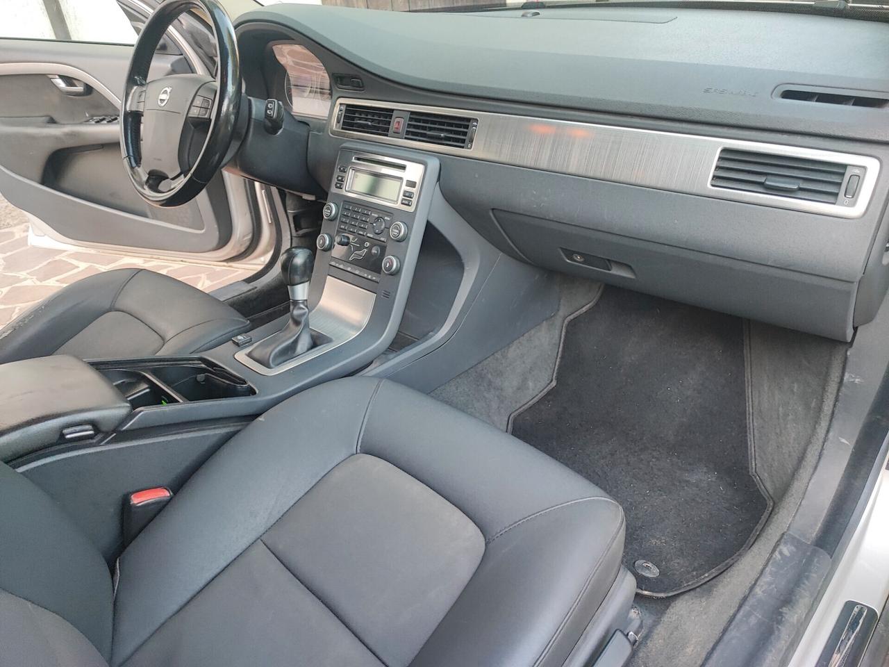 Volvo V70 2.0 Benz/GPL 145 CV kinetic