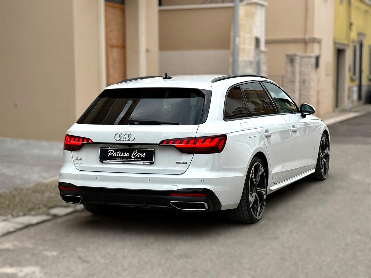 Audi A4 Avant 40 TDI quattro S tronic line edition