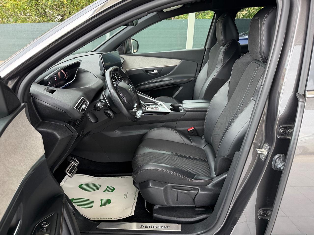 Peugeot 3008 BlueHDi 130 S&S EAT8 GT