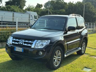 MITSUBISHI Pajero 3.2 DI-D 16V aut. 3p. Instyle DPF