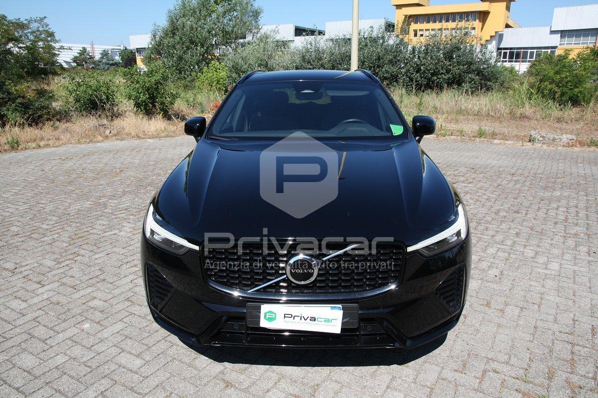 VOLVO XC60 B4 (d) AWD automatico Plus Dark