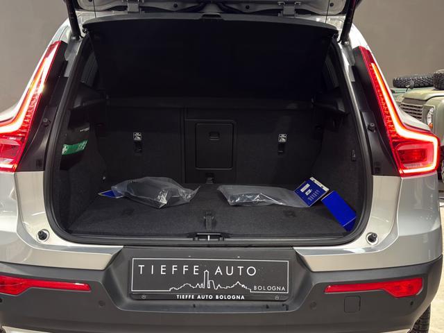 VOLVO XC40 B3 automatico Core