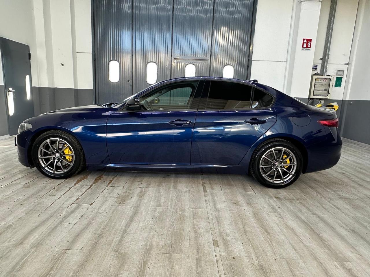 Alfa Romeo Giulia 2.2 180cv super