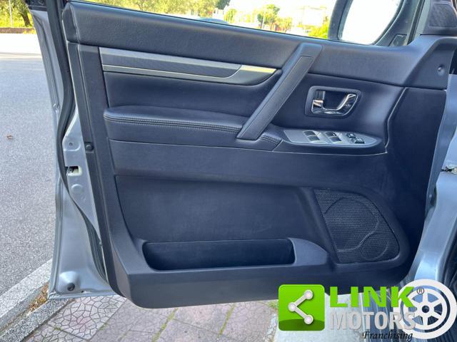 MITSUBISHI Pajero 3.2 DI-D 16V aut. 5p. Instyle DPF