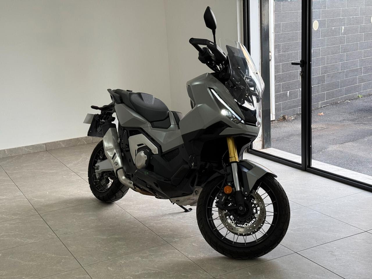 Honda X-ADV 750