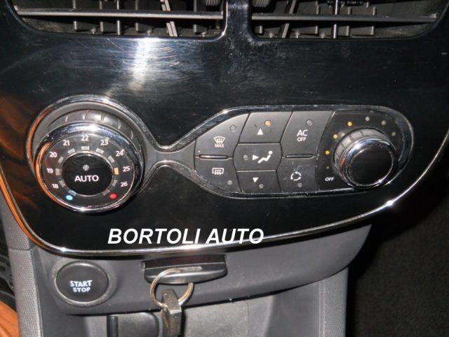 RENAULT Clio 1.5 dCi 136.000 KM COSTUME NATIONAL NAVIGATORE