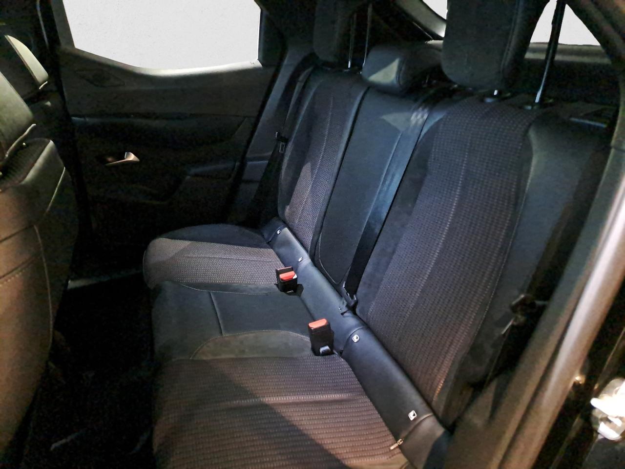 DS DS 3 Ã‰TOILE HYBRID 145