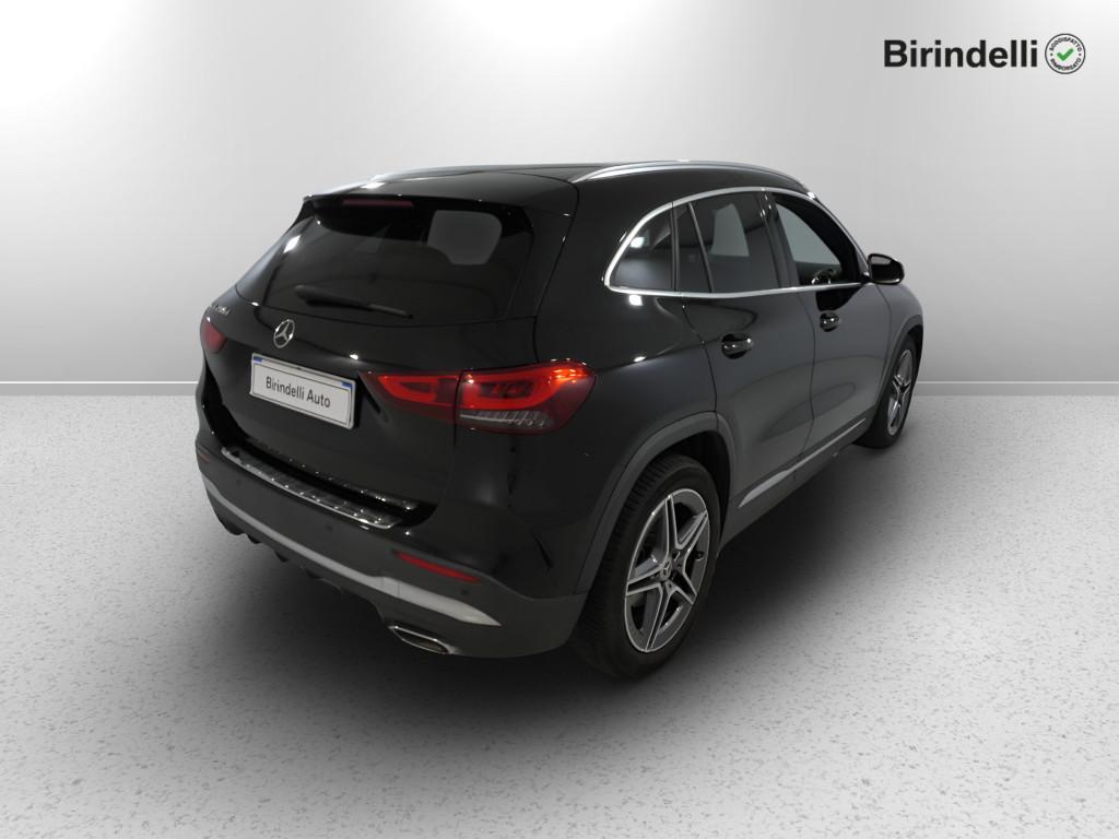 Mercedes-Benz GLA (H247) - GLA 200 d Automatic Premium