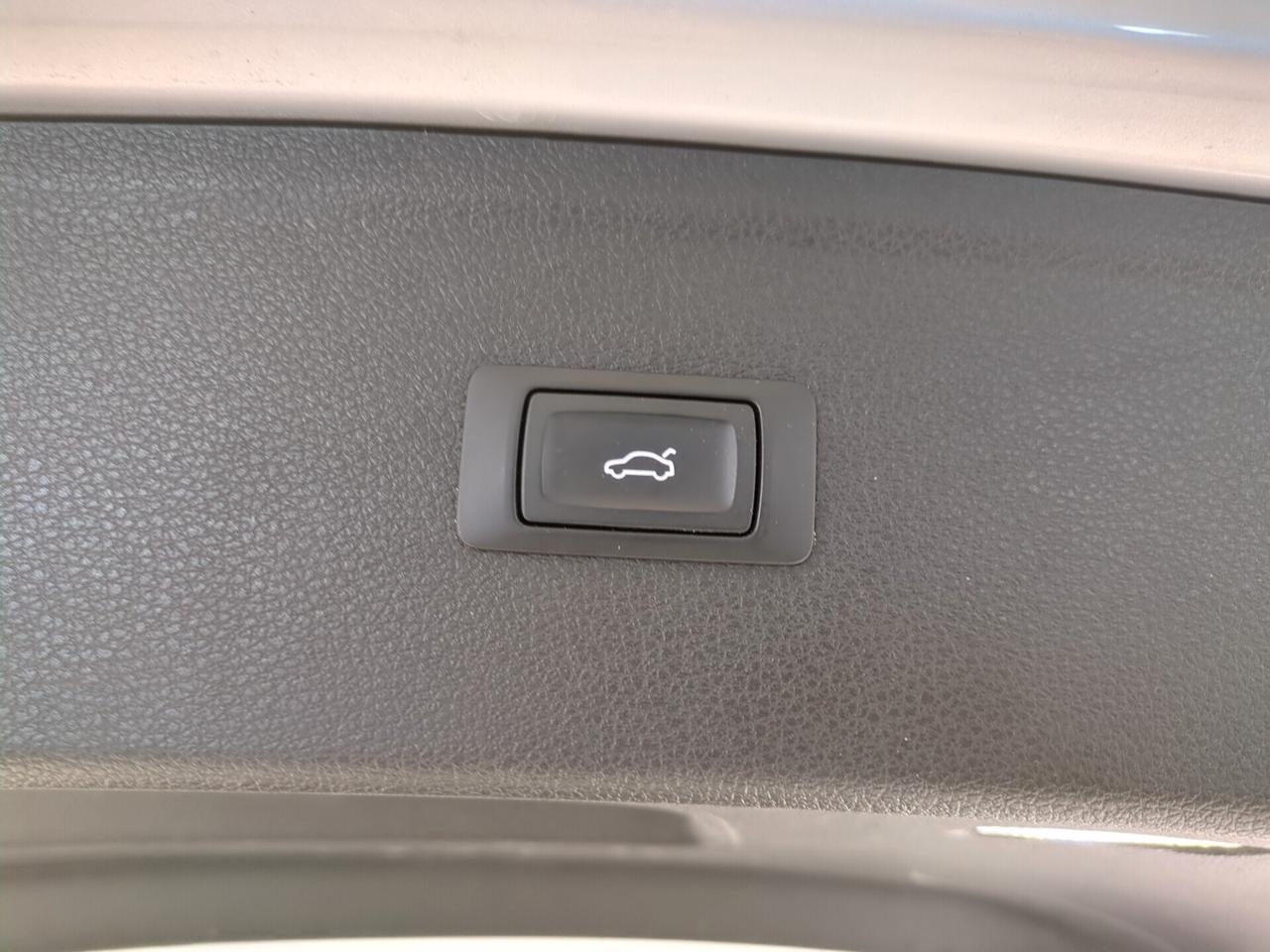 Audi Q5 2.0 TDI 190 CV quattro S tronic Business Sport