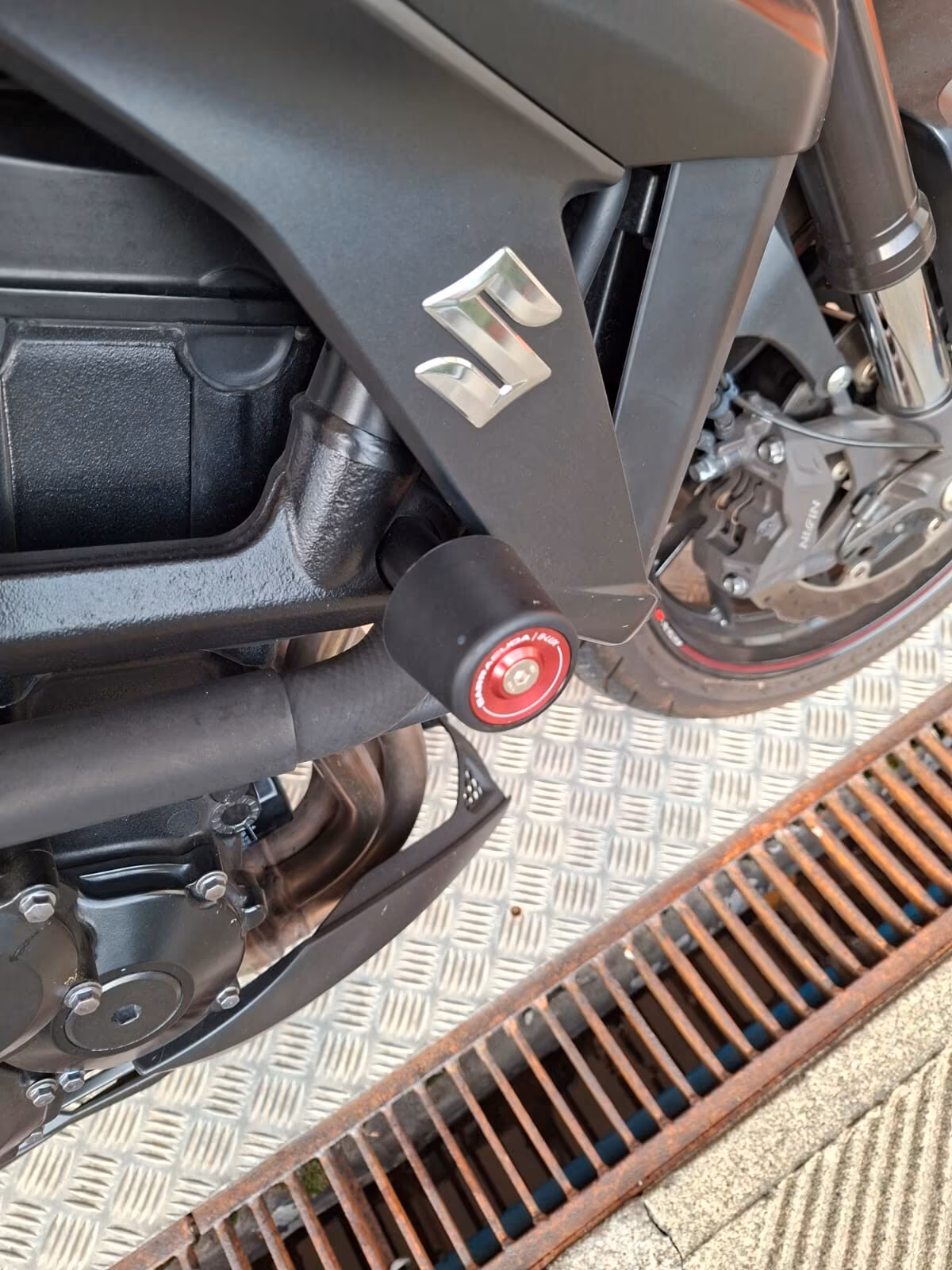 Suzuki GSX S 750 Yughen