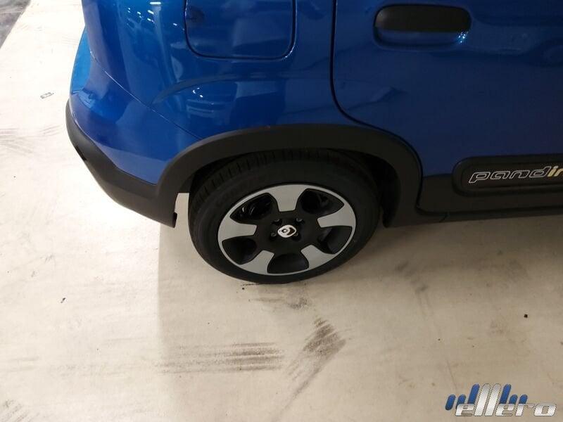 FIAT Pandina 1.0 65cv Hybrid CROSS