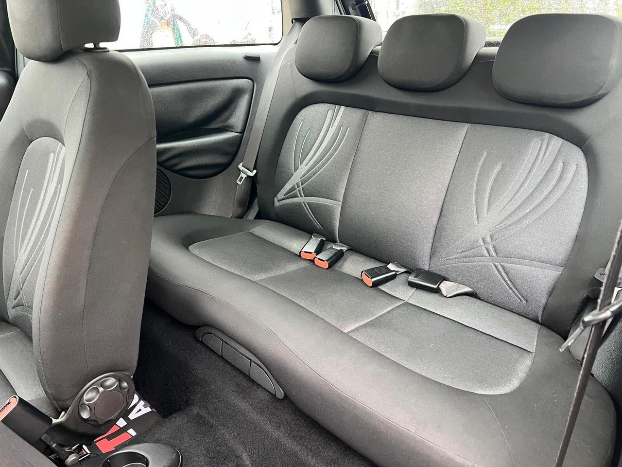 Lancia Ypsilon 1.3 mjt 75 cv