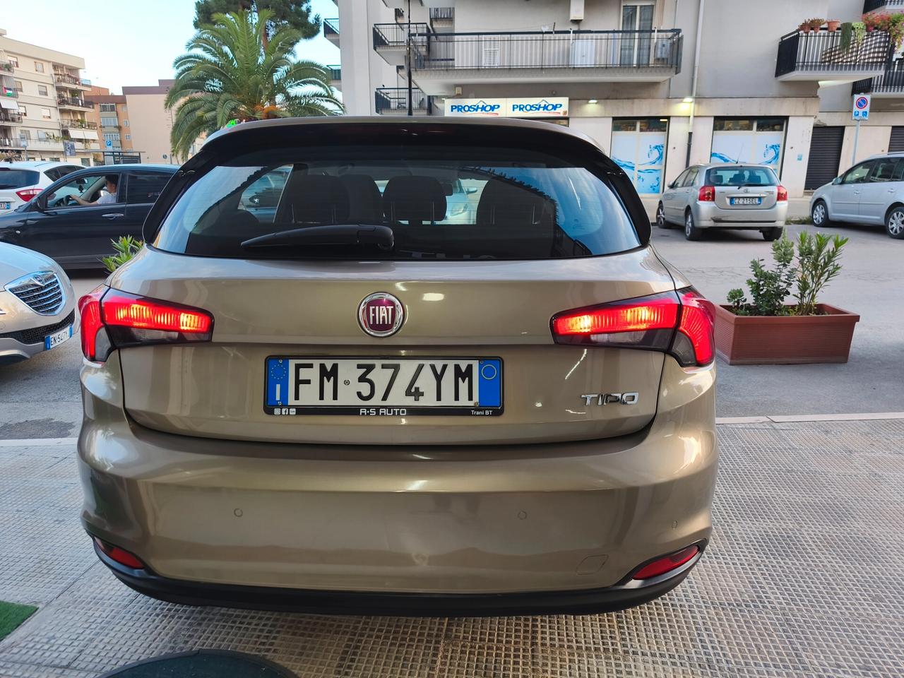 Fiat Tipo 1.6 Mjt S&S 5 porte Easy