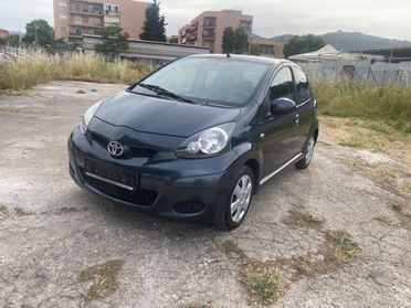 Toyota Aygo 1.0 12V 5 porte Sol 12 MESI GARANZIA