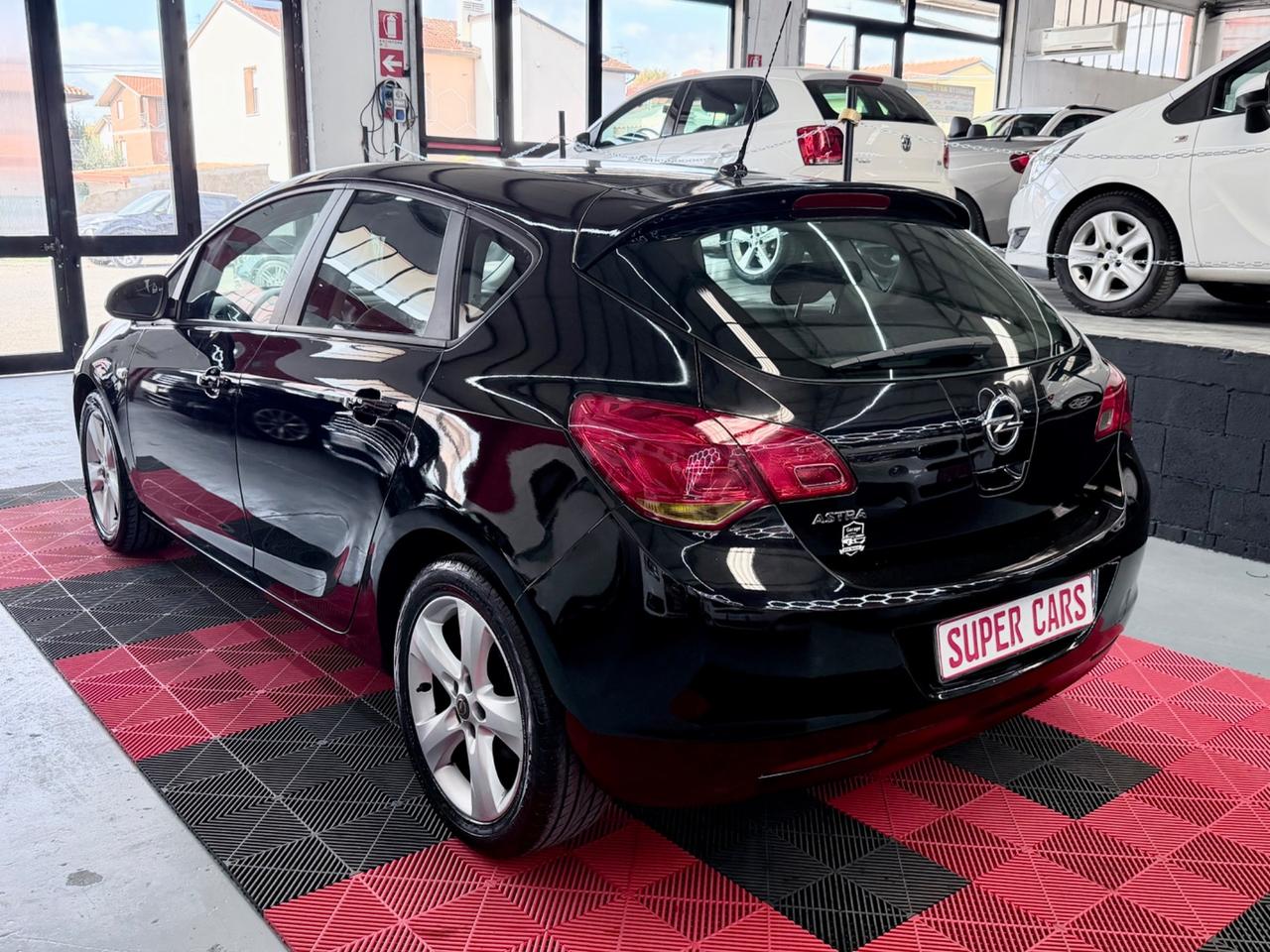 Opel Astra 1.4 GPL 101CV BERLINA NEOPATENTATI