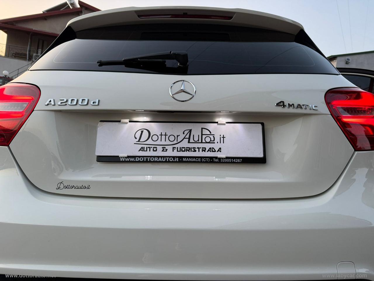 MERCEDES-BENZ A 200 d Automatic 4Matic Premium