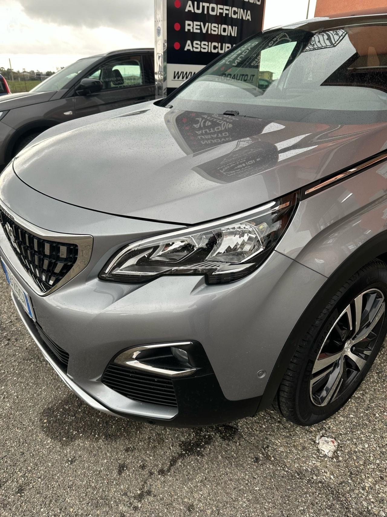 Peugeot 3008 BlueHDi 130 S&S EAT8 Allure