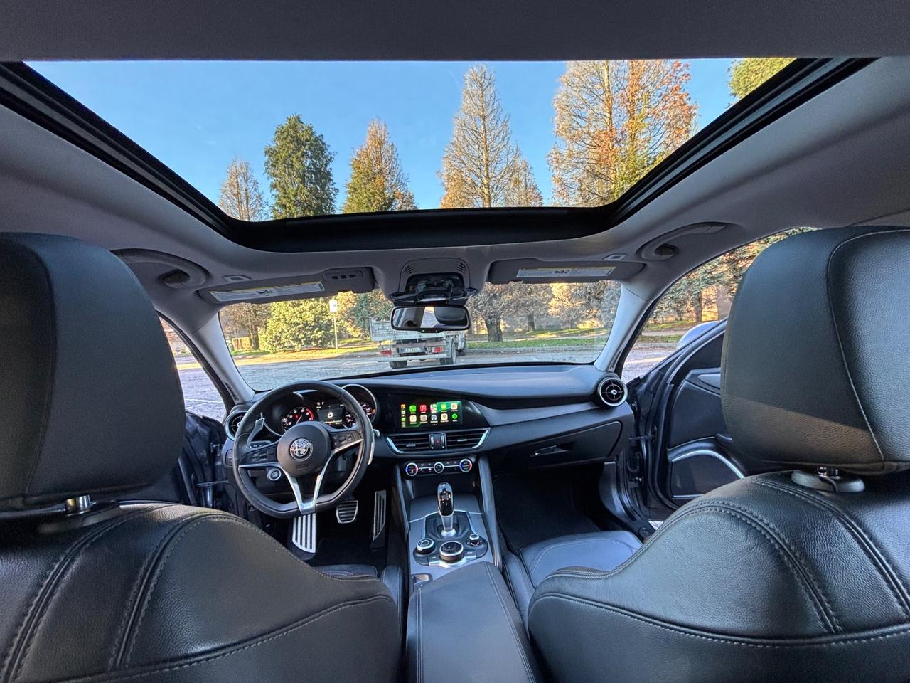 Alfa Romeo Giulia VELOCE