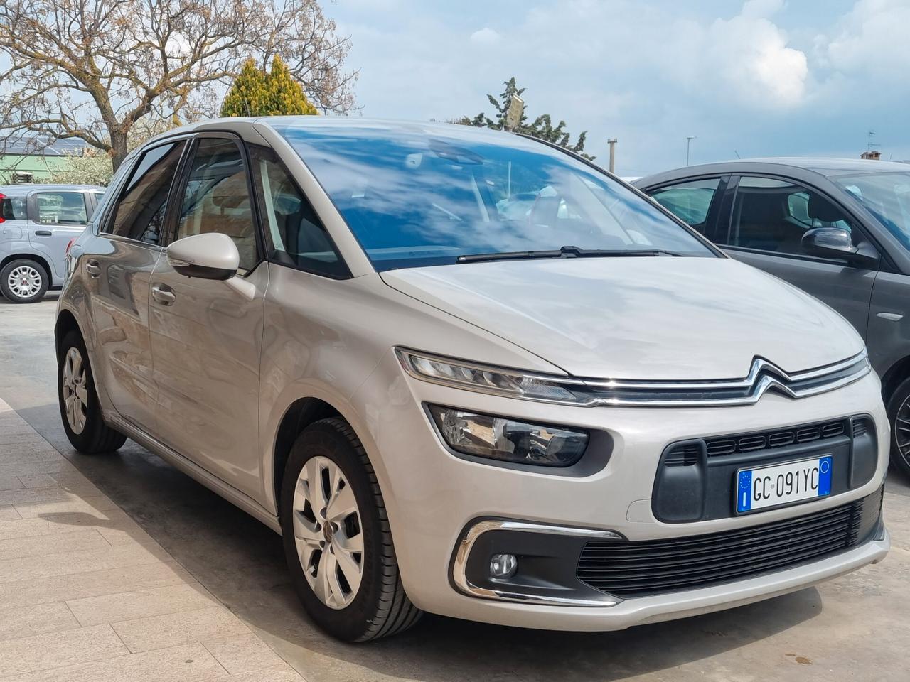 Citroen C4 Grand Spacetourer 130 S&S EAT8 Feel