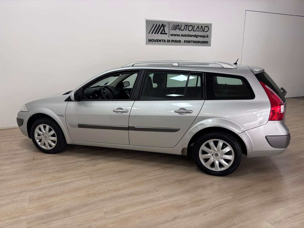 Renault Megane Mégane 1.6 16V Grandtour