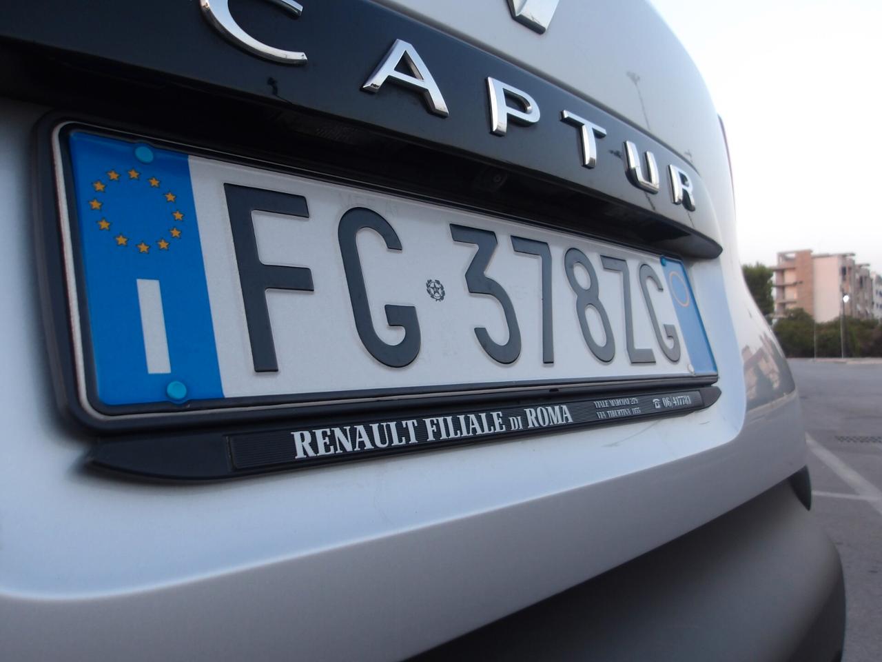 RENAULT CAPTUR 900 BENZ-KM 44.000-GARANZIA FULL