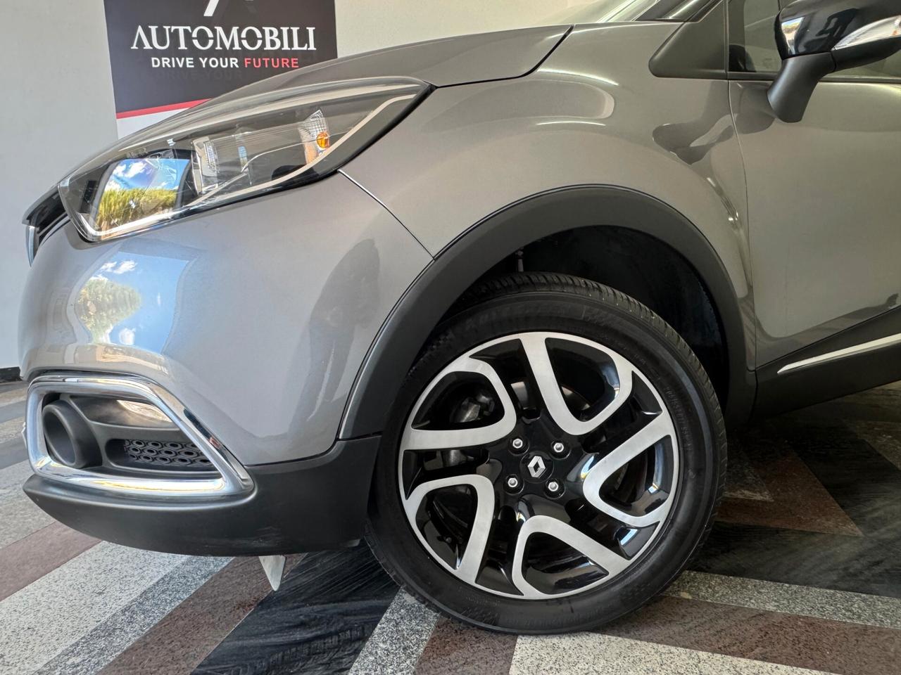 Renault Captur dCi 8V 110 CV Start&Stop Energy Iconic