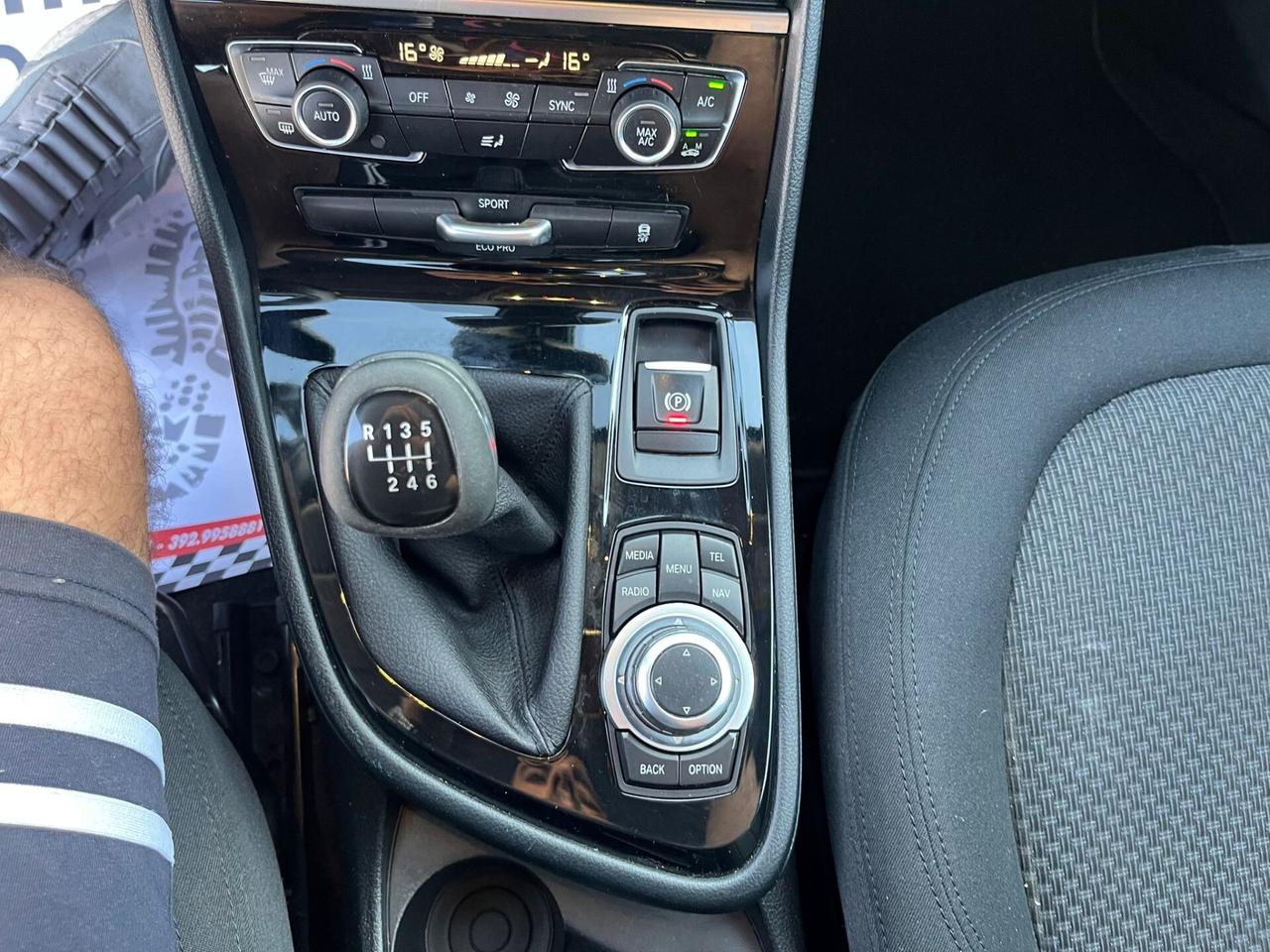 Bmw 2 Active Tourer 216d Advantage 2015