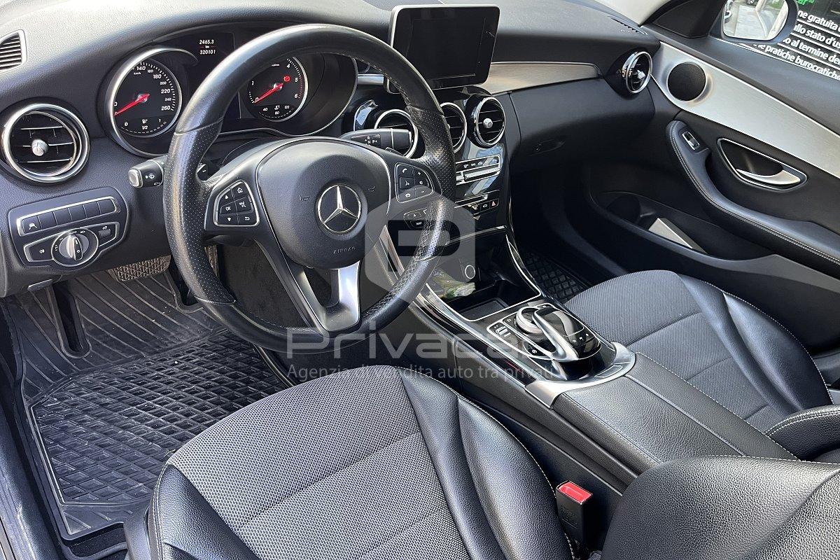 MERCEDES C 220 d S.W. 4Matic Auto Sport