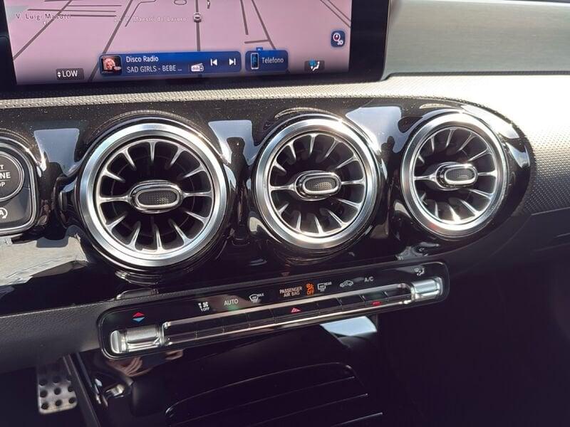 Mercedes-Benz CLA CLA Shooting Brake 180 d AMG Line Advanced Plus NIGHT-PACK