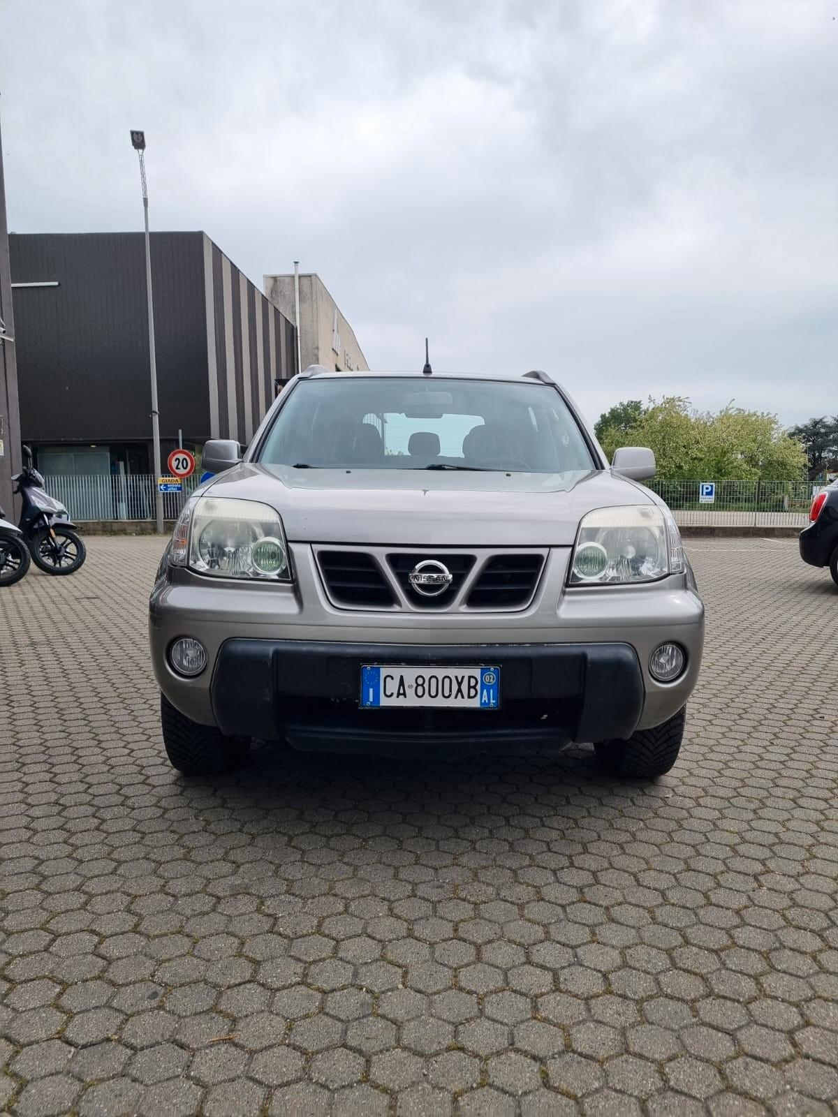 Nissan X-Trail 2.2 TD Di Elegance