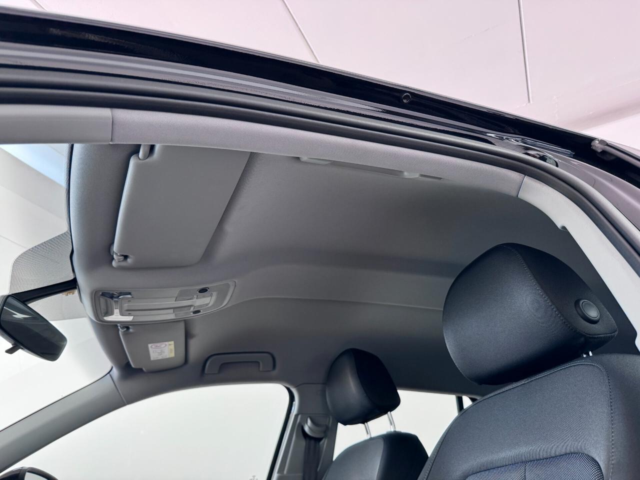 Audi Q2 30 TDI Identity Black - 2023