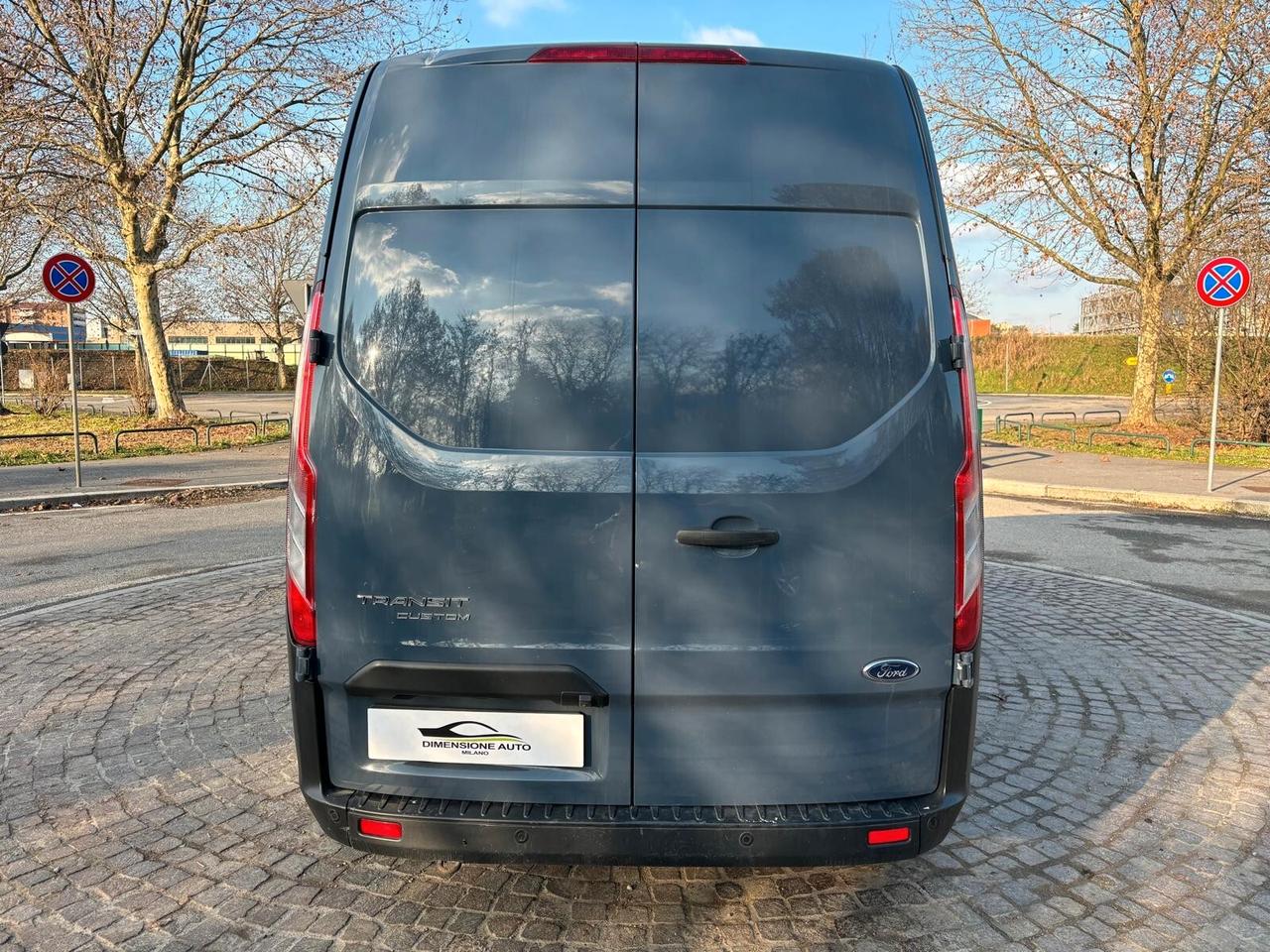 Ford Tourneo Custom IVA ESPOSTA