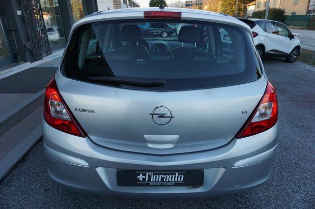 OPEL Corsa 1.4 16V 5 porte Cosmo NEOPATENTATI