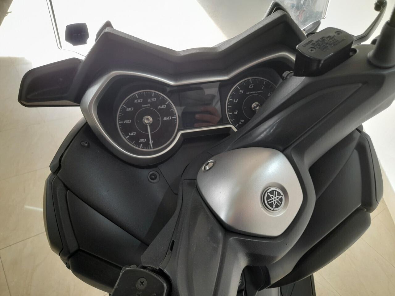 Yamaha X-Max 300 sport fulled