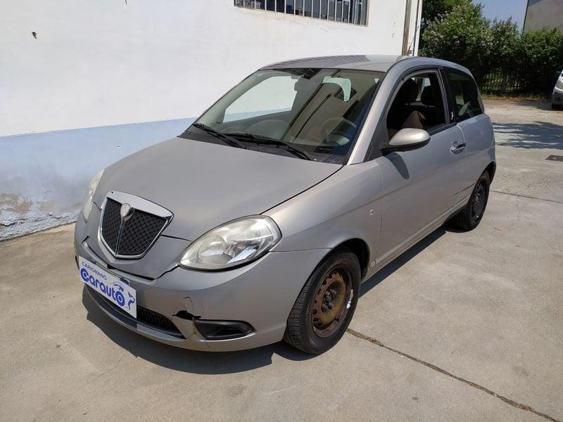 Lancia Ypsilon Ypsilon 1.2 8v