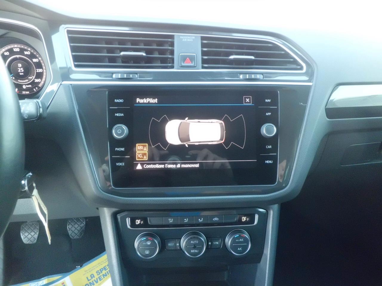 Volkswagen Tiguan 1.6 TDI R-LINE -FULL