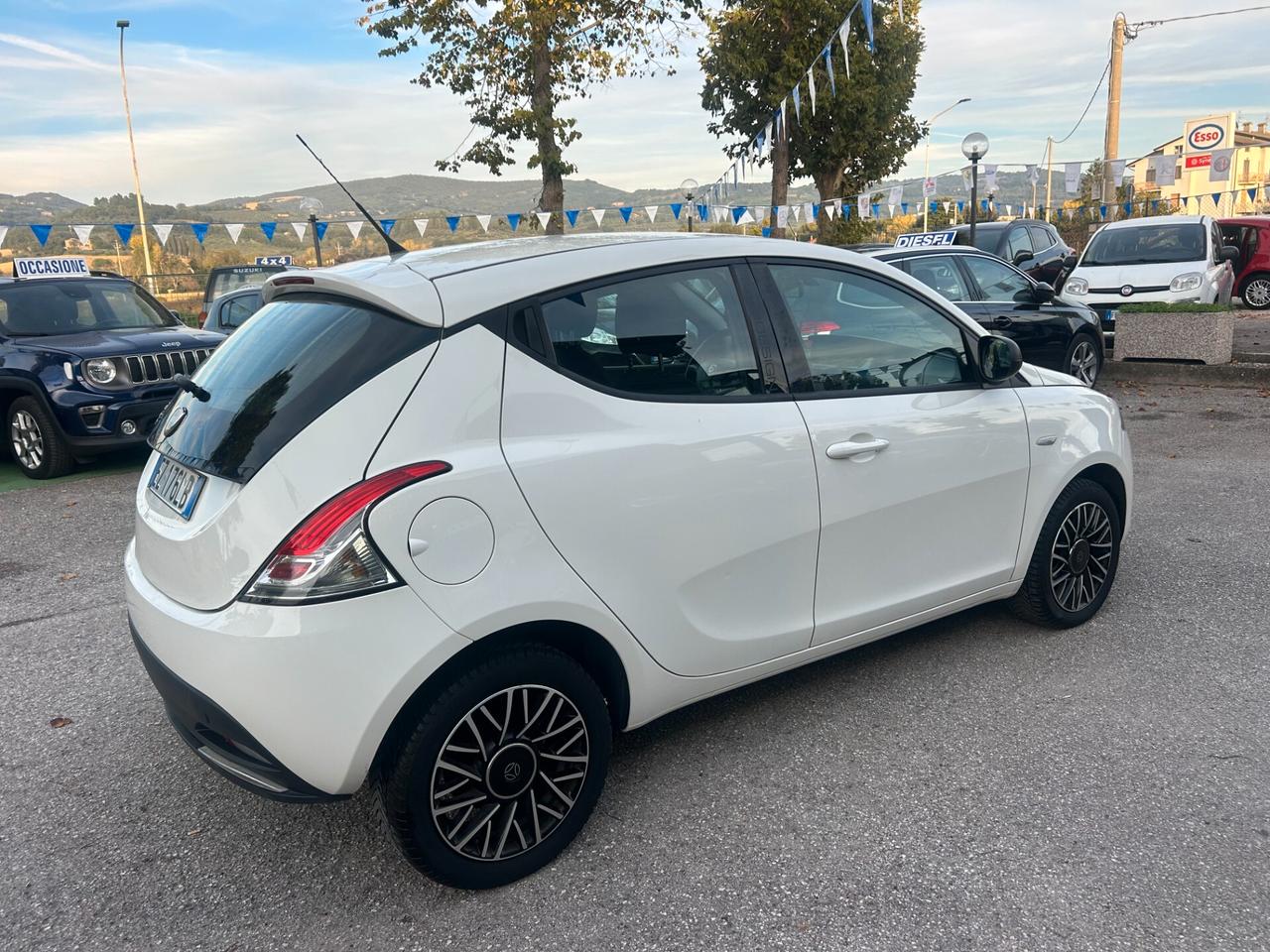 "UNA CHICCA" Lancia Ypsilon 1.2 69 CV 5 porte GPL Edition