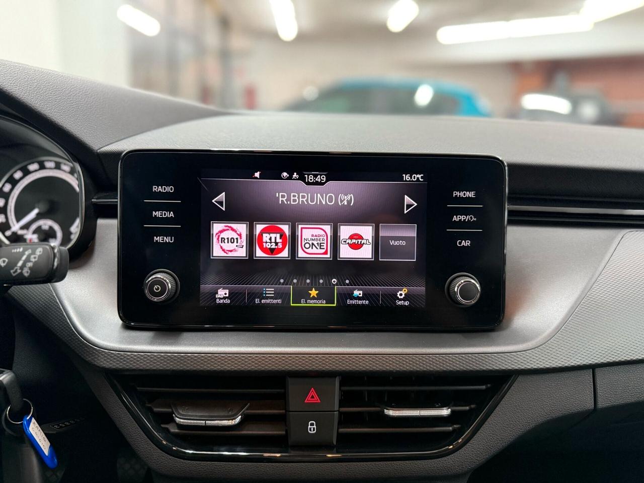Skoda Kamiq 1.0 TSI soli 30.000 KM