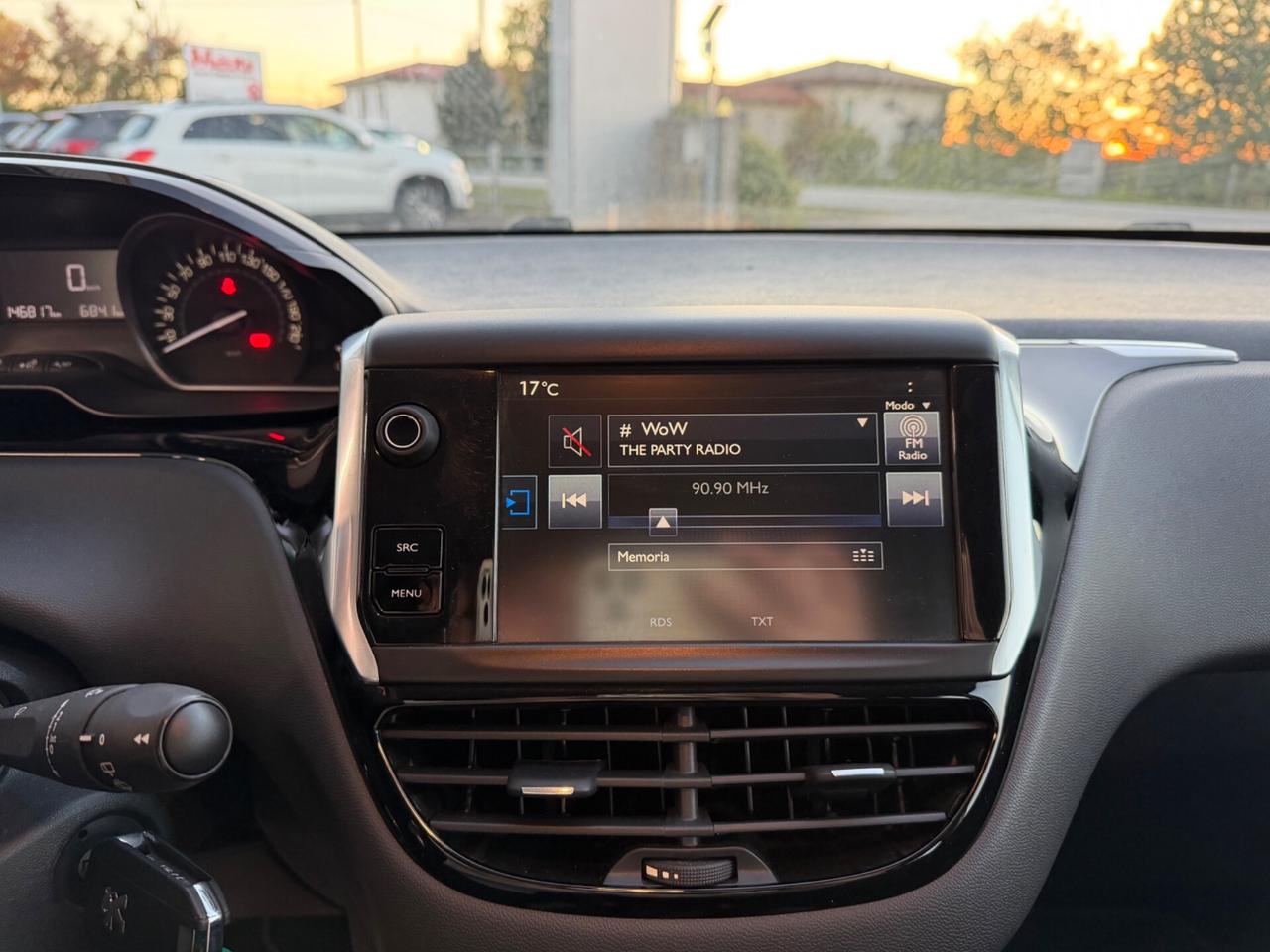 Peugeot 208 1.2 Benzina Neopatentati