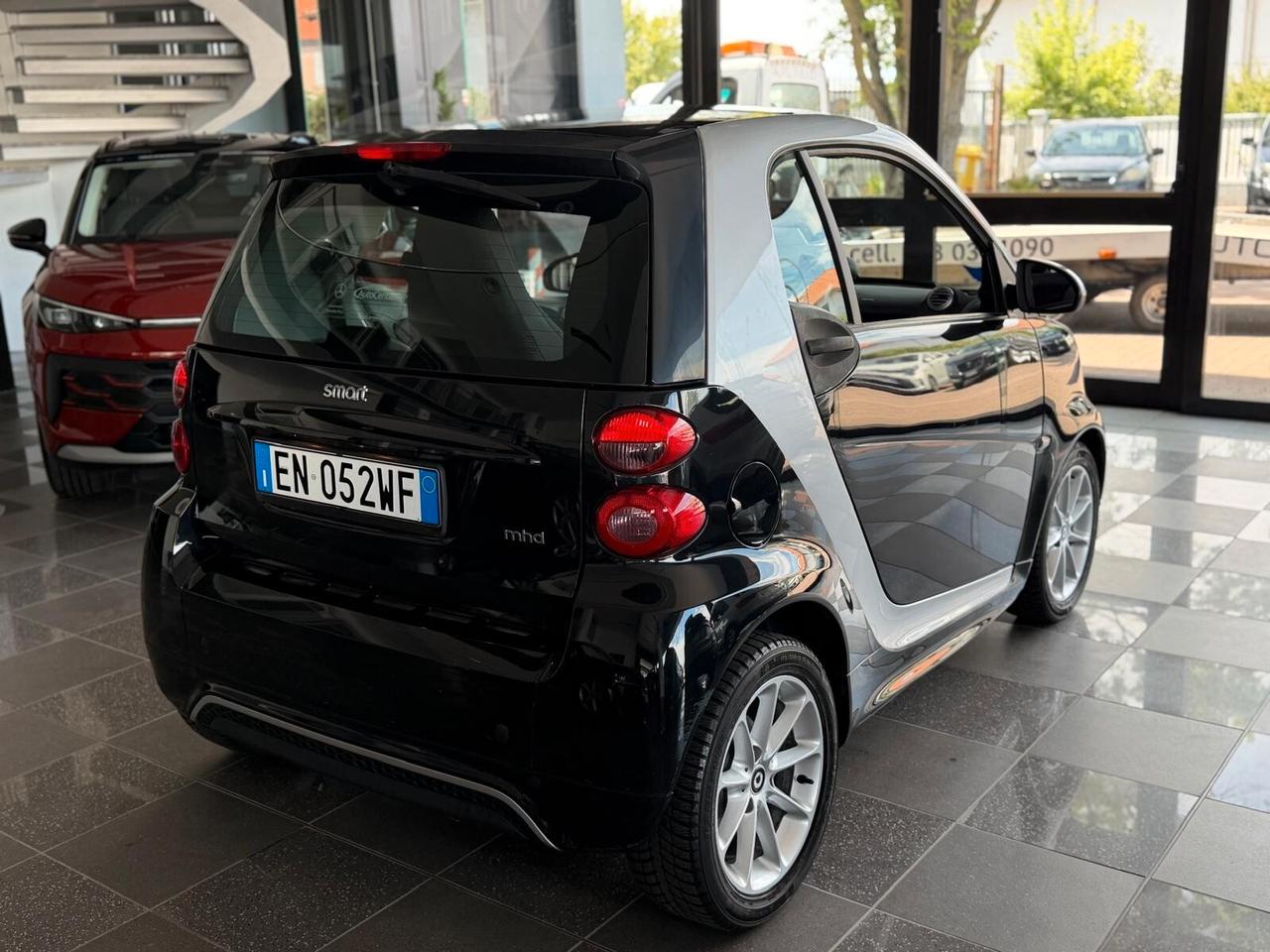 Smart ForTwo 1000 52 kW MHD coupé passion