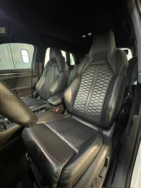 Audi RS Q3 quattro S tronic