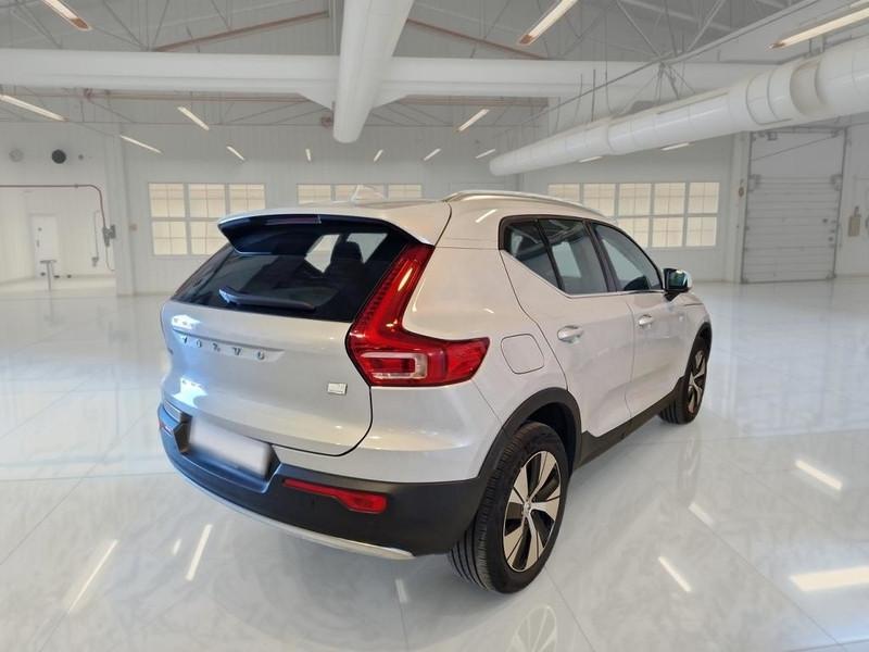VOLVO XC40 T5 Plug-in Hybrid auto Recharge Inscription Expression
