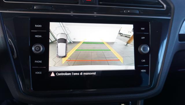 VOLKSWAGEN Tiguan 2.0 TDI 150 CV SCR DSG R-Line