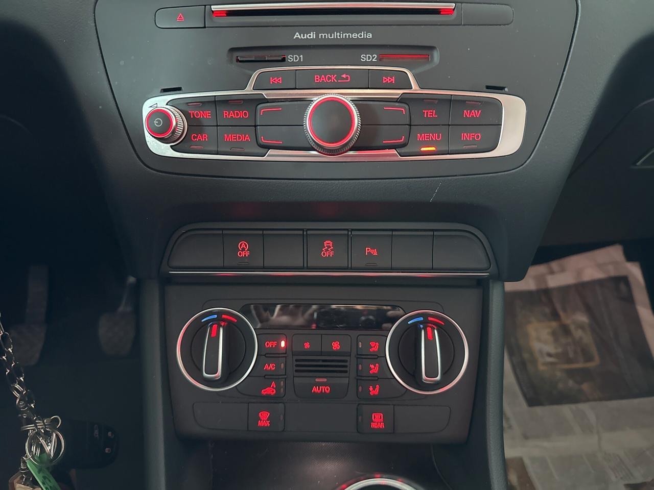 Audi Q3 2.0 TDI 150 CV Business