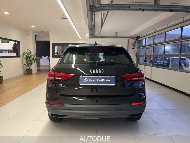 Audi Q3 35 TDI S TRONIC