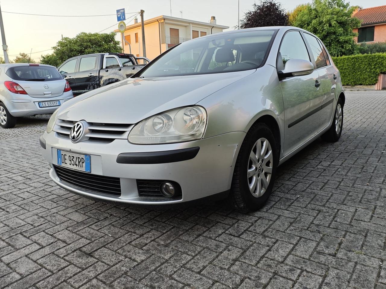 Volkswagen Golf 1.6 5p. Comfortline