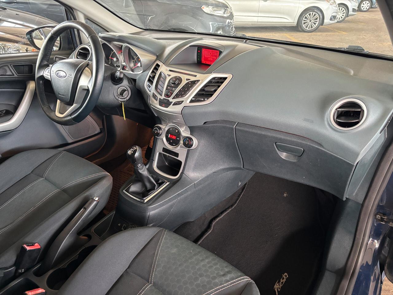 Ford Fiesta 1.2 60KW 82CV 3 porte Titanium NEOPATENTATO