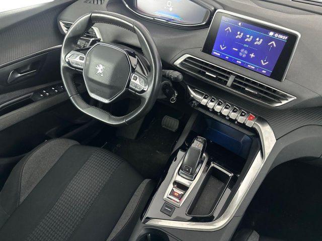 PEUGEOT 5008 BlueHDi 130 S&S EAT8 Business