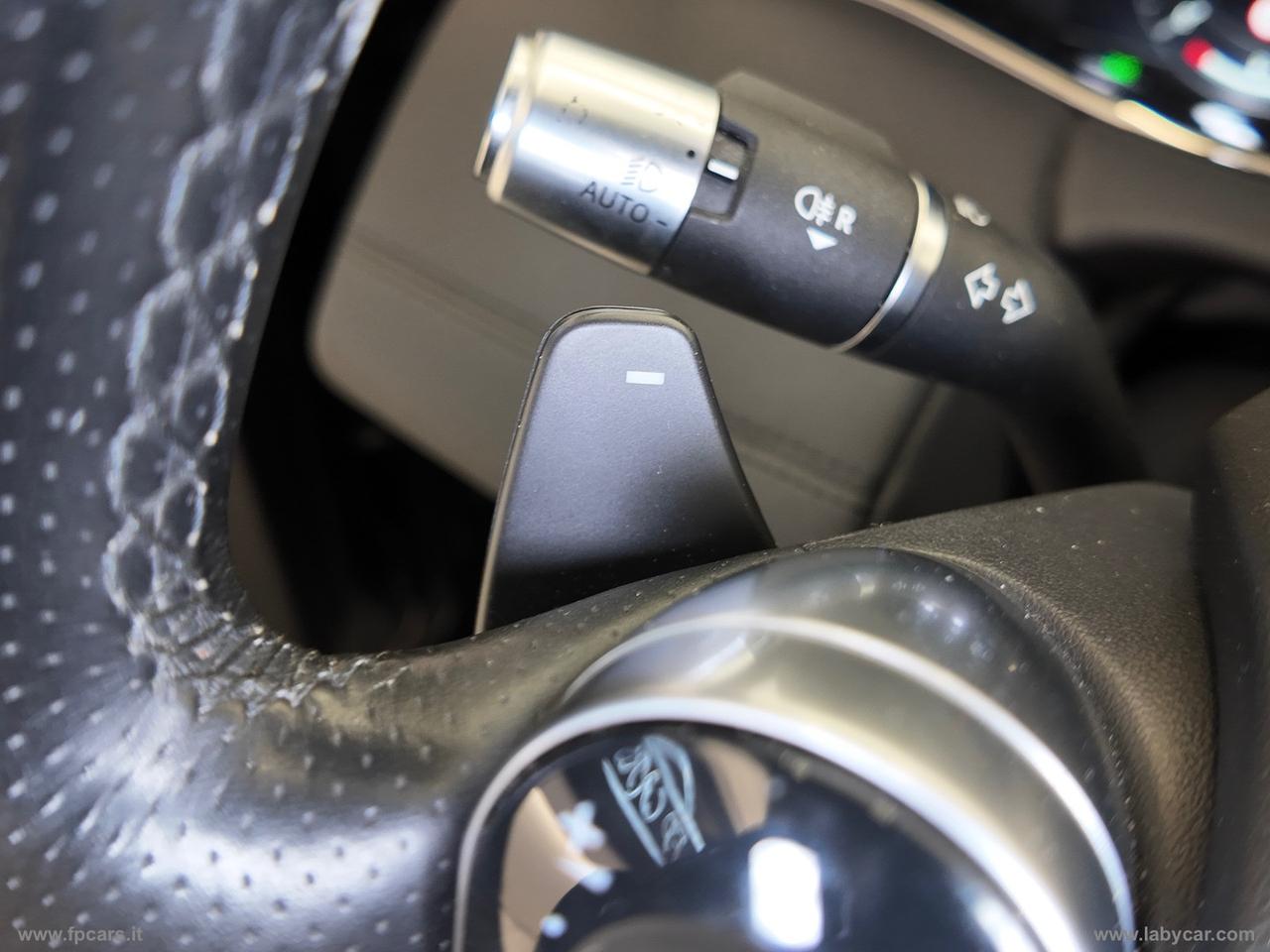 LAND ROVER RR Evoque 2.0D L.Flw 150 AWD Au. R-Dyn.